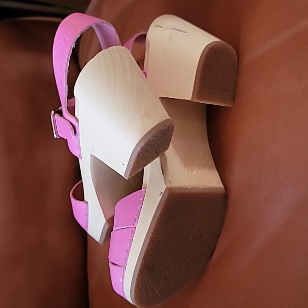 Swedish Hasbeens Cute Pink Clog Sandals - Picture 5 of 5